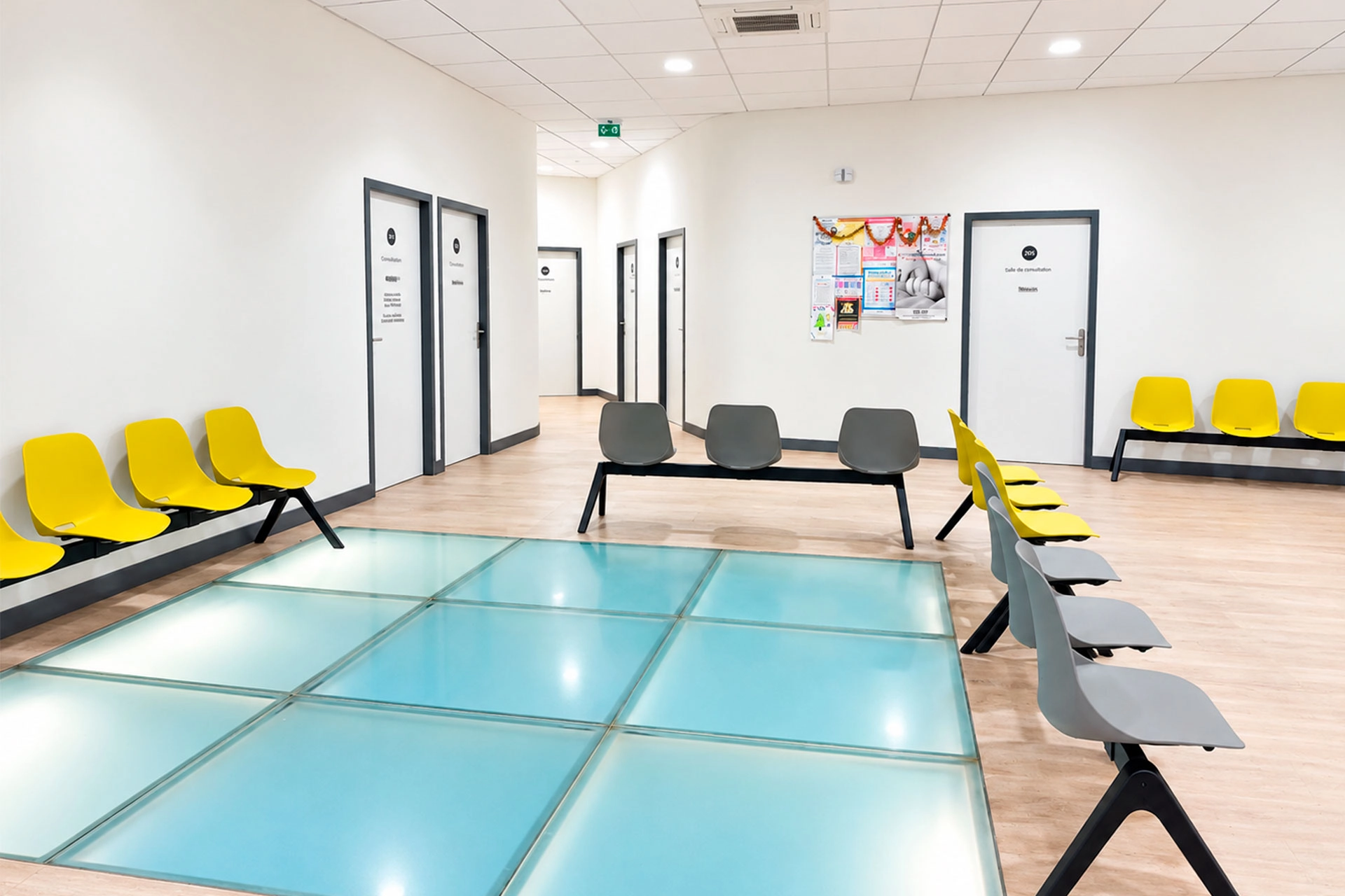 Salle d’attente du centre Médéor à Bollène